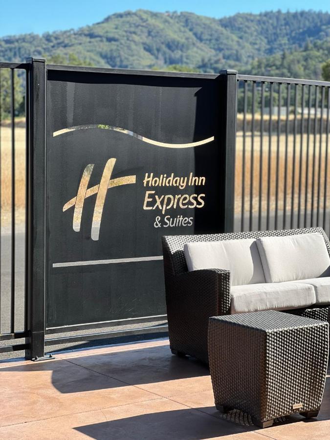 Holiday Inn Express & Suites - Ukiah By Ihg 外观 照片
