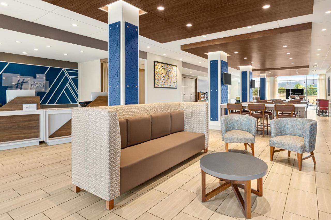 Holiday Inn Express & Suites - Ukiah By Ihg 外观 照片