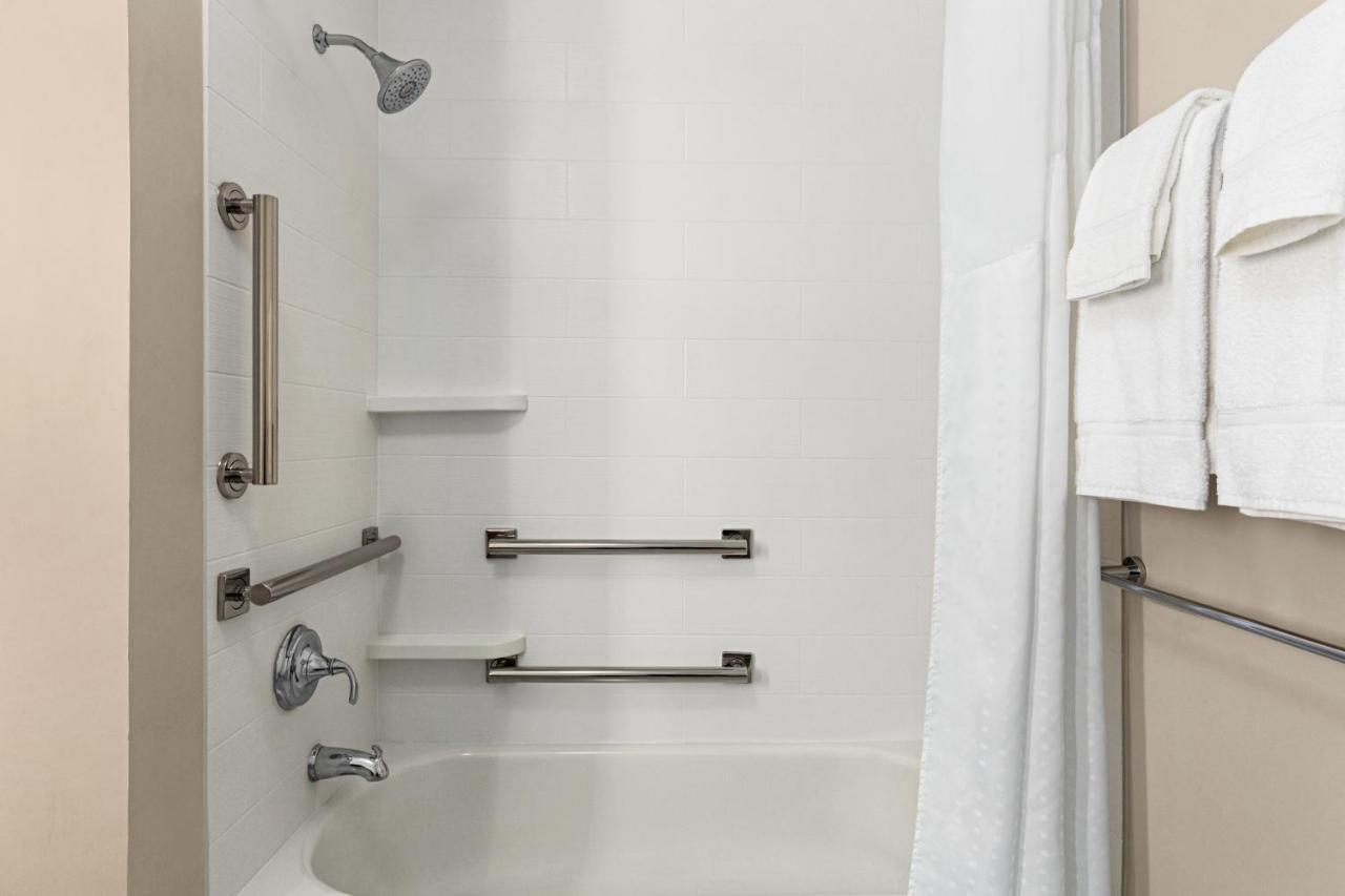 Holiday Inn Express & Suites - Ukiah By Ihg 外观 照片